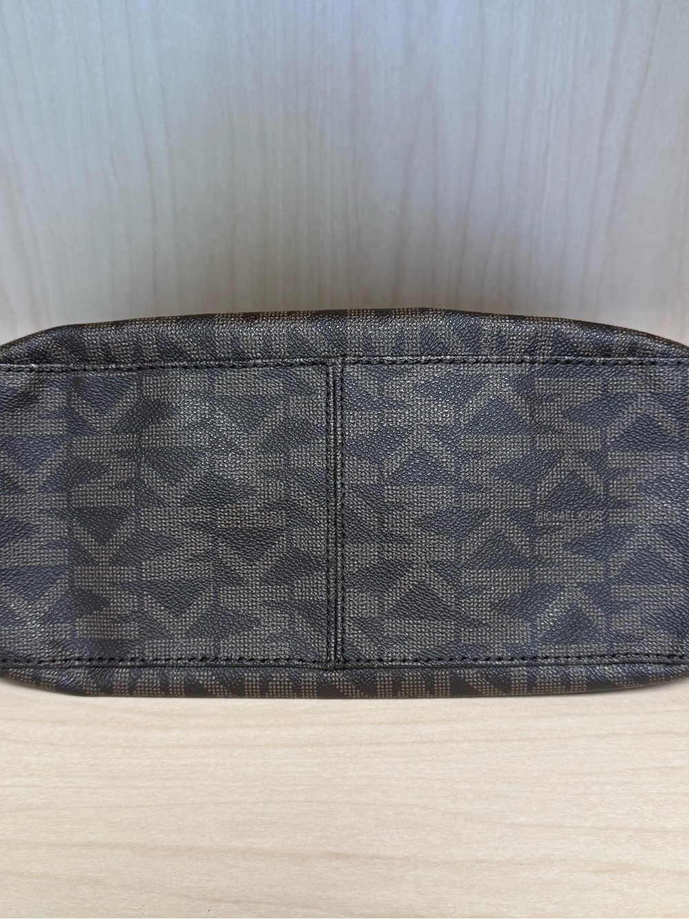 Michael Kors Dark Brown MK Logo Shoulder Bag - Picture 3 of 6